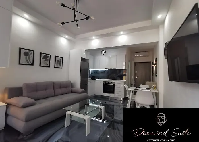 City Center Diamond Suite - 300M From The Seafront